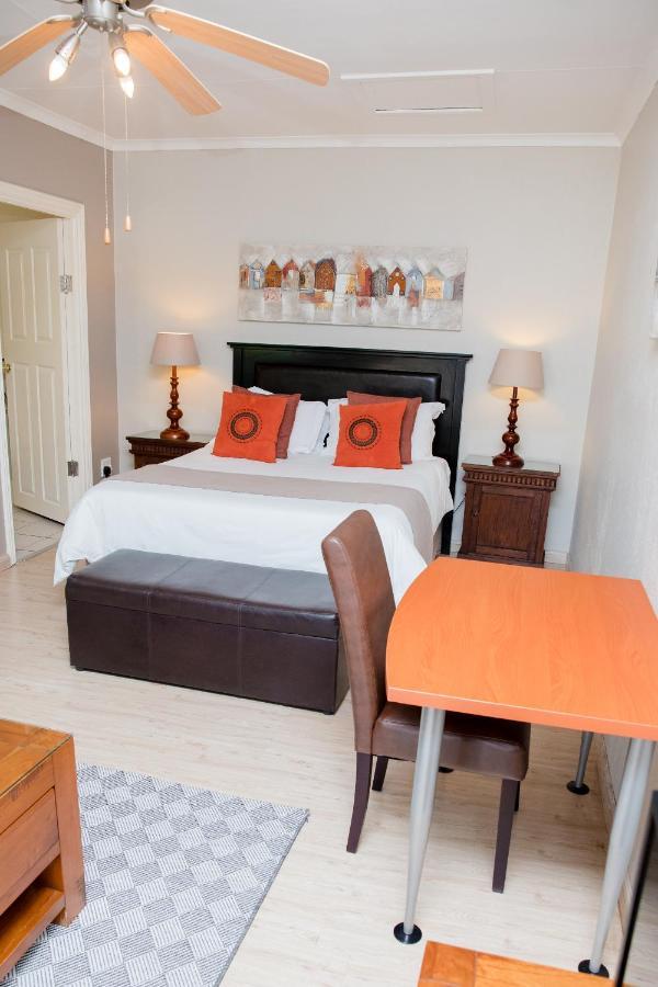 85 Ehmke Guesthouse Νέλσπρουιτ Εξωτερικό φωτογραφία