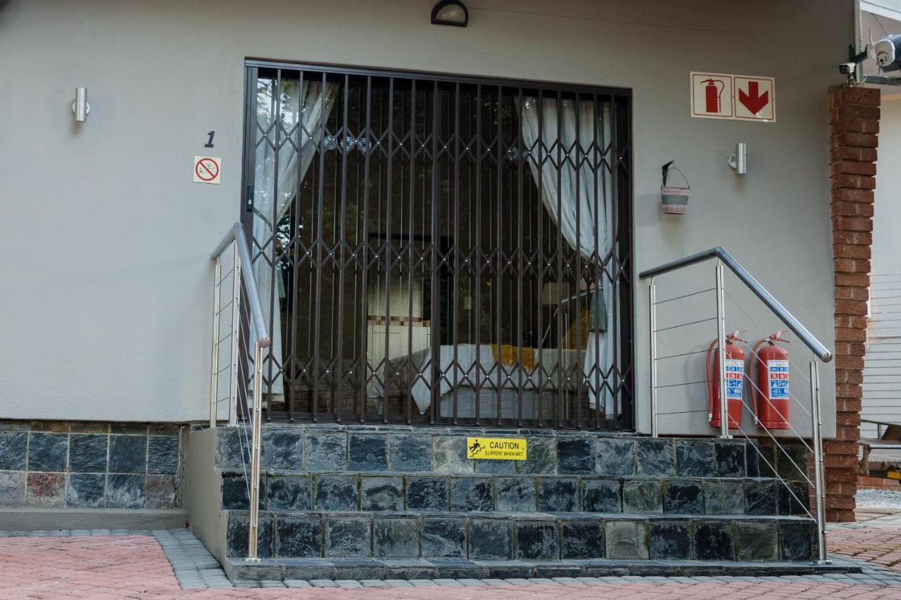 85 Ehmke Guesthouse Νέλσπρουιτ Εξωτερικό φωτογραφία